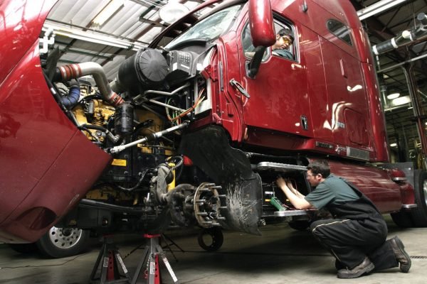 Engine Repair in Baton Rouge, LA